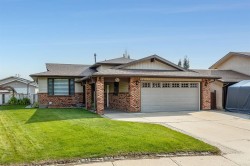 80 Carry Crescent SEMedicine Hat, AB T1B 3J8