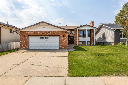 73 Cooper Road Se, Medicine Hat, AB - Outdoor