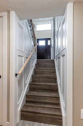 73 Cooper Road Se, Medicine Hat, AB - Indoor Photo Showing Other Room