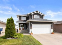 73 Storrs Crescent SEMedicine Hat, AB T1B 4J3