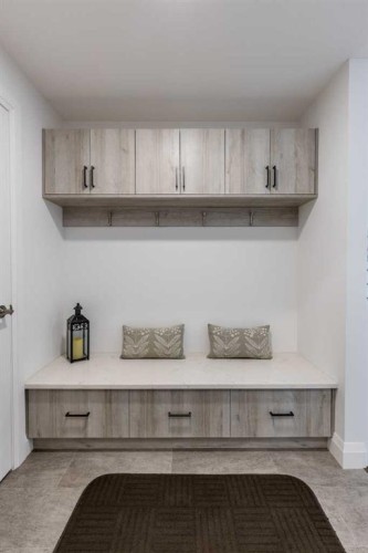 57 Hamptons Gate Se, Medicine Hat, AB - Indoor