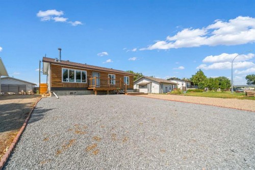 13 Heather Court, Irvine, AB 