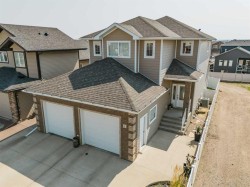 1 Hamptons Close SEMedicine Hat, AB T1B 0C6