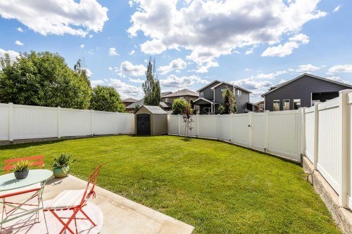 1 Hamptons Close Se, Medicine Hat, AB 