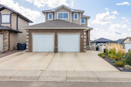 1 Hamptons Close Se, Medicine Hat, AB 