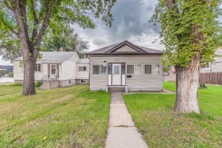110 8 Street SEMedicine Hat, AB T1A 1L3