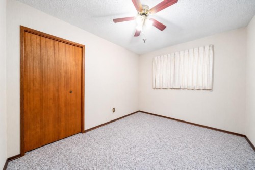 29 Cairns Way Se, Medicine Hat, AB 