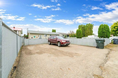 29 Cairns Way Se, Medicine Hat, AB 