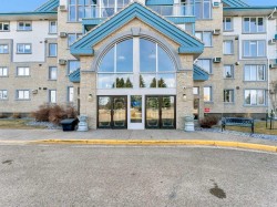 319-1535 Southview Drive SEMedicine Hat, AB T1B 4H8