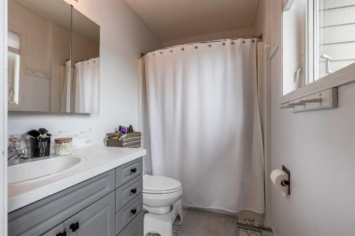 526 12 Street, Dunmore, AB 