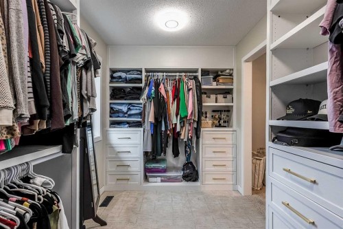 526 12 Street, Dunmore, AB 