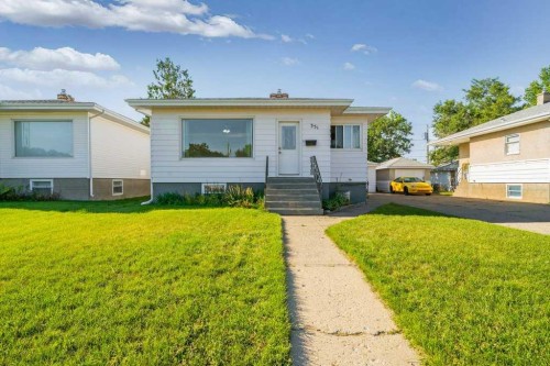 351 9 Street SW Medicine Hat, AB T1A 4P1