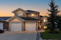 42 Somerset Way SEMedicine Hat, AB T1B 0C1