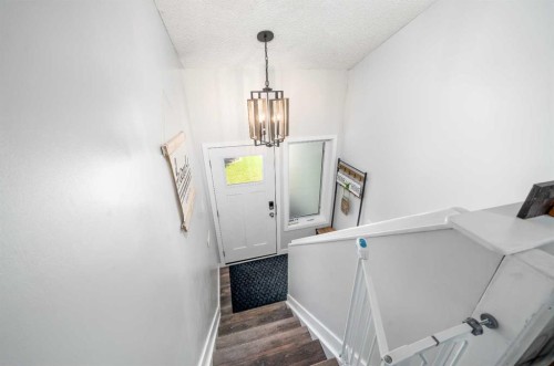 25 Fairway Crescent, Foremost, AB 