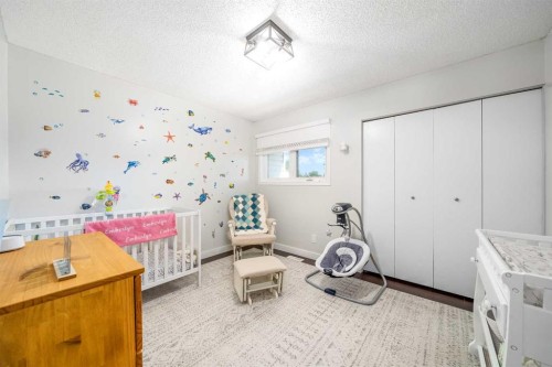 25 Fairway Crescent, Foremost, AB 