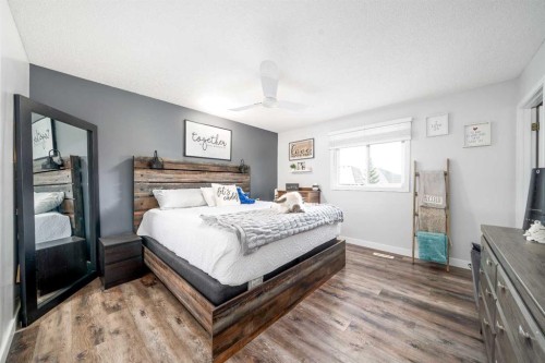 25 Fairway Crescent, Foremost, AB 