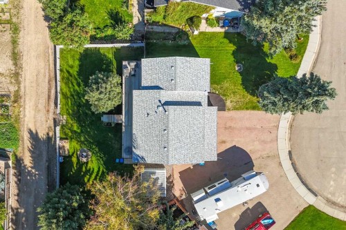 25 Fairway Crescent, Foremost, AB 