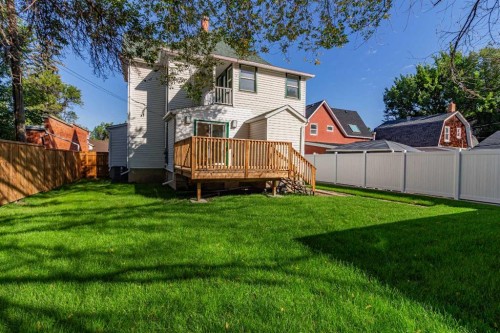 421 Aberdeen Street Se, Medicine Hat, AB 