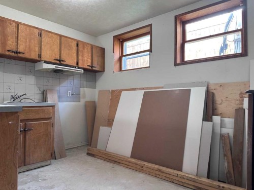 421 Aberdeen Street Se, Medicine Hat, AB 