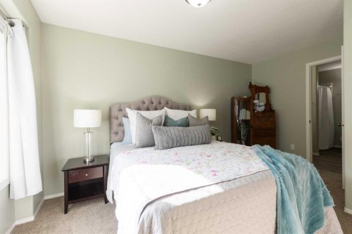 206 Washington Way Se, Medicine Hat, AB 