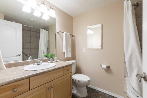 206 Washington Way Se, Medicine Hat, AB 