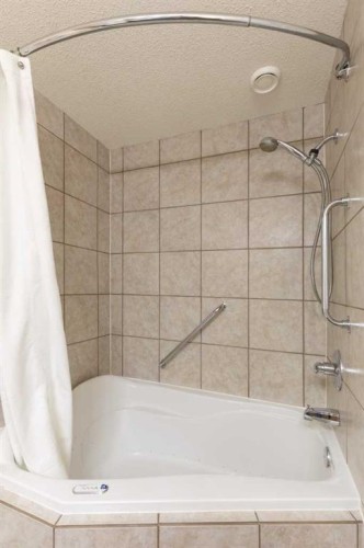 206 Washington Way Se, Medicine Hat, AB 