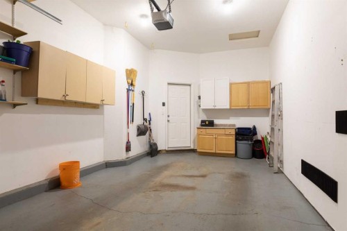 206 Washington Way Se, Medicine Hat, AB 