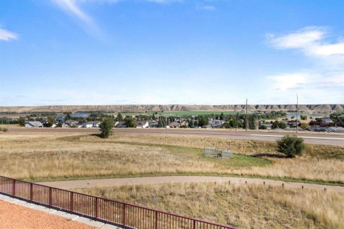 50 Palisades Mews Ne, Medicine Hat, AB 