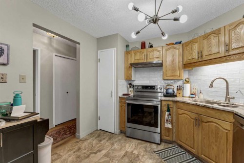 304-252 4 Street Se, Medicine Hat, AB 
