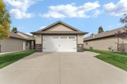 24 Wheatland Drive SEMedicine Hat, AB T1B 0M8