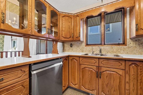 167 Primrose Drive Se, Medicine Hat, AB 