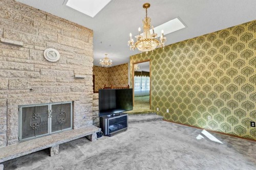 167 Primrose Drive Se, Medicine Hat, AB 