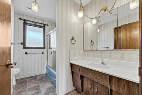 167 Primrose Drive Se, Medicine Hat, AB 