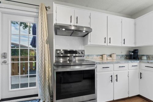 253 11 Street Ne, Medicine Hat, AB 