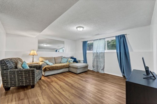 253 11 Street Ne, Medicine Hat, AB 