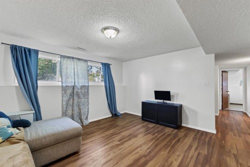253 11 Street Ne, Medicine Hat, AB 