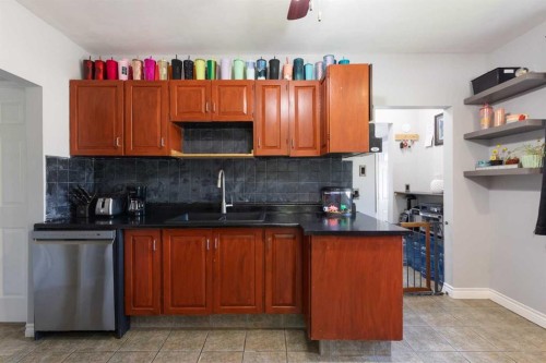 1178 Queen Street Se, Medicine Hat, AB 