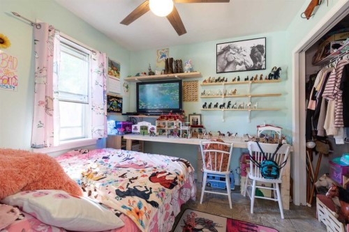1178 Queen Street Se, Medicine Hat, AB 