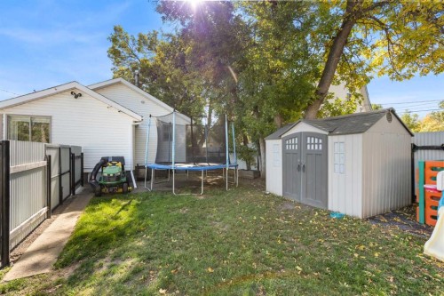 1178 Queen Street Se, Medicine Hat, AB 
