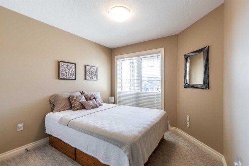 604 Vista Drive Se, Medicine Hat, AB 