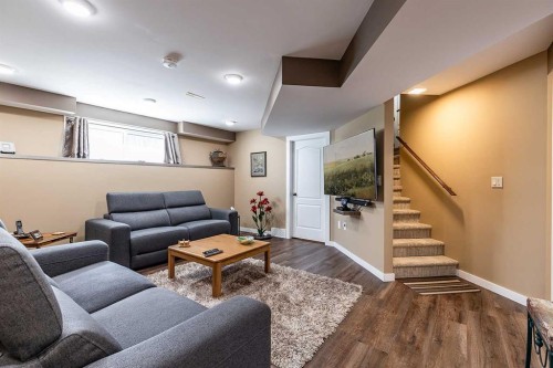 604 Vista Drive Se, Medicine Hat, AB 