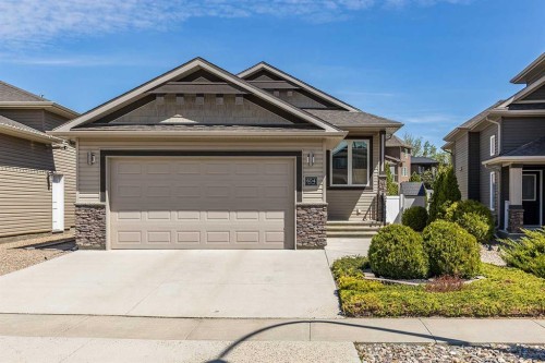 604 Vista Drive Se, Medicine Hat, AB 