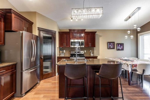 604 Vista Drive Se, Medicine Hat, AB 