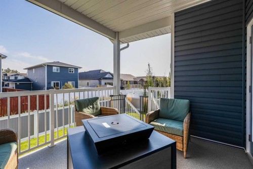 32 Hamptons Crescent Se, Medicine Hat, AB 