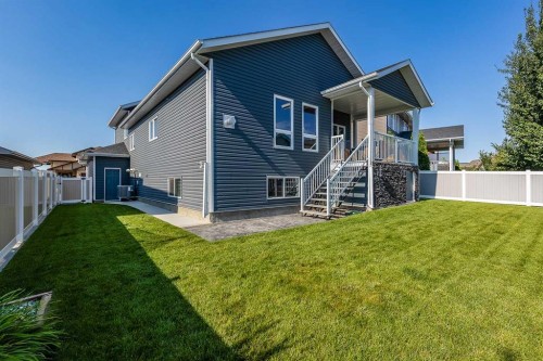 32 Hamptons Crescent Se, Medicine Hat, AB 