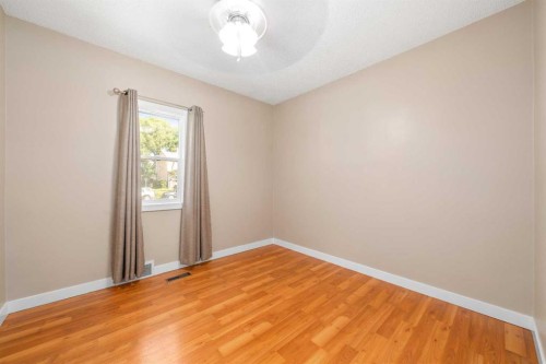 227 4 Street Sw, Medicine Hat, AB 