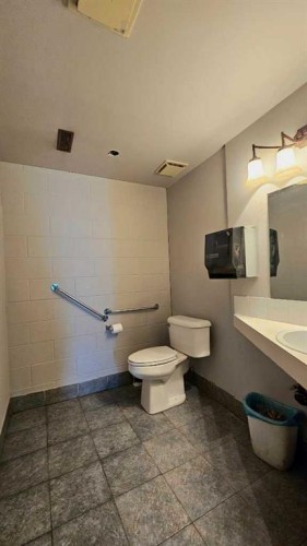 E-303 Southridge Drive Se, Medicine Hat, AB 