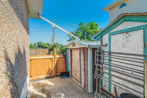 362 7 Street Nw, Medicine Hat, AB 