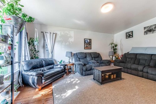 362 7 Street Nw, Medicine Hat, AB 