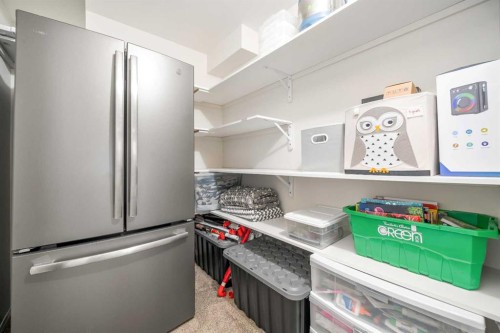 2448 7 Avenue Ne, Medicine Hat, AB 